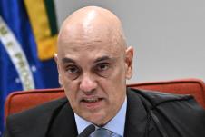 moraes.jpg