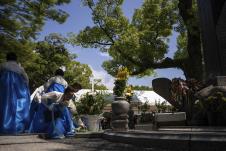 x02 AP Louise Delmotte.jpg