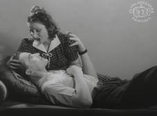 Dragoljub Aleksić, poznat kao Akrobata u filmu Nevinost bez zaštite (4).png