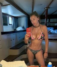 Sabrina Salerno u bikiniju