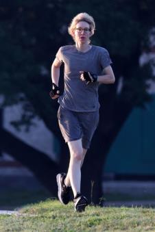 Ovako Elizabet Holms provodi dane u zatvoru