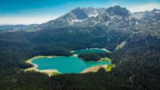Crno jezero, jedna od prirodnih lepota Crne Gore