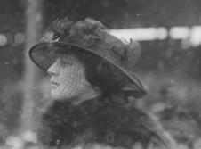Madlen Astor 1915. godine