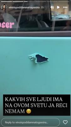 Andrijani Stojanović Cici uništili automobil