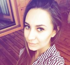 Influenserka Karolina Vačovic (4).png