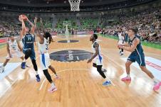 Luka Dončić, Slovenija - Velika Britanija