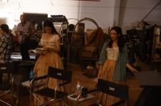 Devyn LaBella u ulozi kaskaderke tokom snimanja.