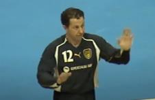 Peca Brzaković u dresu Marba na Ligi šampiona 2 FOTO Printscreen Youtube.jpg