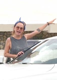 Tarin Mening u sukobu na parkingu u Kaliforniji