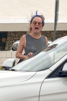 Tarin Mening u sukobu na parkingu u Kaliforniji