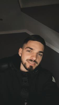Nemanja Manić