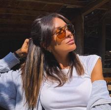 Dragana Mićalović bez šminke uživa na letovanju