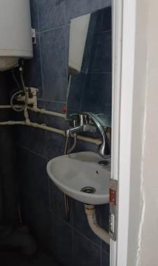 Kupatilo u smeštaju u Crnoj Gori