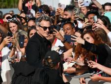 Hoakin Finiks na crvenom tepihu u Veneciji