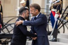 Volodimir Zelenski Emanuel Makron (2).jpg