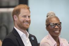 hari01 AP Aaron Chown.jpg