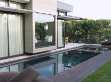 Luka Dončić, Marija Šarapova, Vila