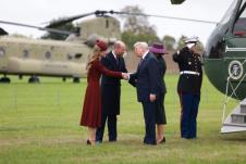 Istorijski susret kraljevske porodice s Melanijom Tramp i Donaldom Trampom