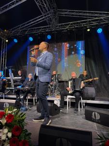 U Šapcu priređen spektakl u čast Šabana Šaulića (6).jpeg