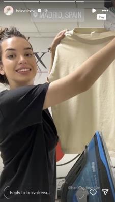 Hana Ikodinović prvi put sama oprala i ispeglala veš