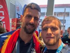 Aleksandar Komarov, Novak Đoković