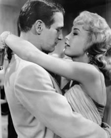 Pola Njumen, Džoan Vudvord