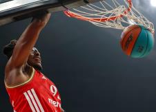 Čima Moneke na utakmici protiv Dubaija