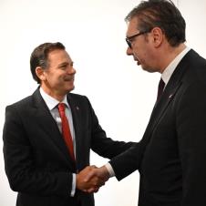 Sa premijerom @luismontenegro o ključnim temama ovogodišnjeg Samita, kao i o očuvanju mira i st.jpeg