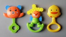 2025-10-03 10_28_30-igracka-1-830x0.webp (JPEG Image, 830 × 465 pixels) — Mozilla Firefox.png