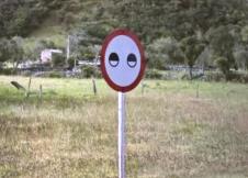 saobraćajni znak oko