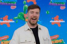 MrBeast (4).jpg