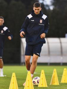 Veljko Milosavljević na treningu fudbalske reprezentacije Srbije