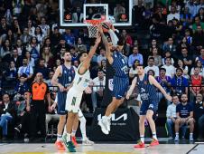 Efes - PAO