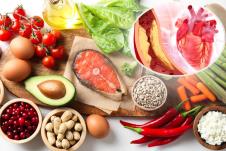Zdrava hrana za dobre nivoe holesterola: avokado, jaja, riba, maslinovo ulje, paradajz, ljuta paprika/Nakupljanje masnoće u arteriji, srce
