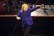 Mik Haknal na koncertu u Londonu