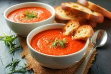 krem čorba od paradajza i crvenih paprika