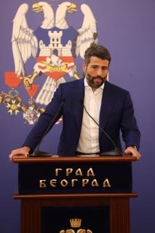 Aleksandar Šapić (4).jpg