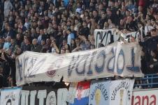 Navijači Hajduka na utakmici protiv Cibalije