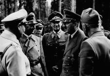 Hajnrih Himler, Adolf Hitler