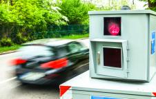 Radarska kontrola automobil brzina