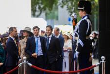 Rob Jeten, Nik Kenan