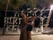 Kendal Džener rođendanska proslava (4).jpg