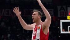 Nikola Milutinov 5.jpg