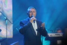 Halid Muslimović koncert u Sava Centru (1).jpeg