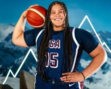 Odi Kruks mlada košarkašica iz Amerike