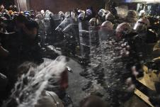 Istina ne bira stranu