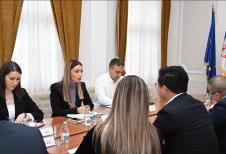 Adrijana Mesarović s kineskom delegacijom