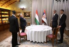 Screenshot 2025-11-27 190657.jpg