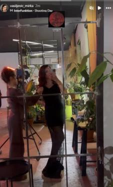 Mirka Vasiljević u crnoj haljini od čipke