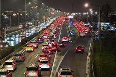 gužva ,saobraćaj, noć